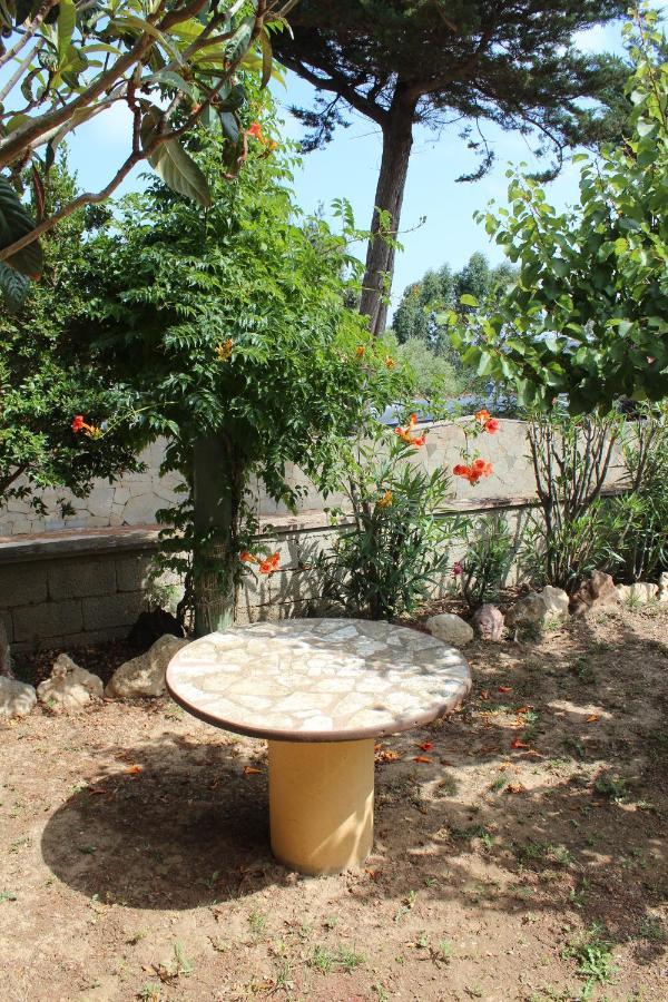 La Mansarda Bed & Breakfast Biancareddu Ngoại thất bức ảnh